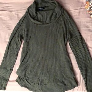 EUC Cowl neck sweater